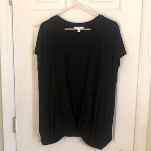 Trendy Top!🖤🖤🖤